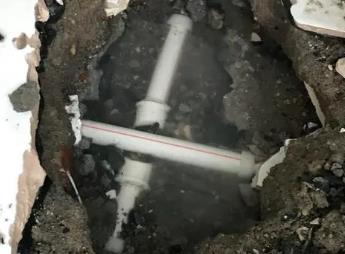 青浦阳台漏水维修公司为您分享楼上楼下漏水怎么处理
